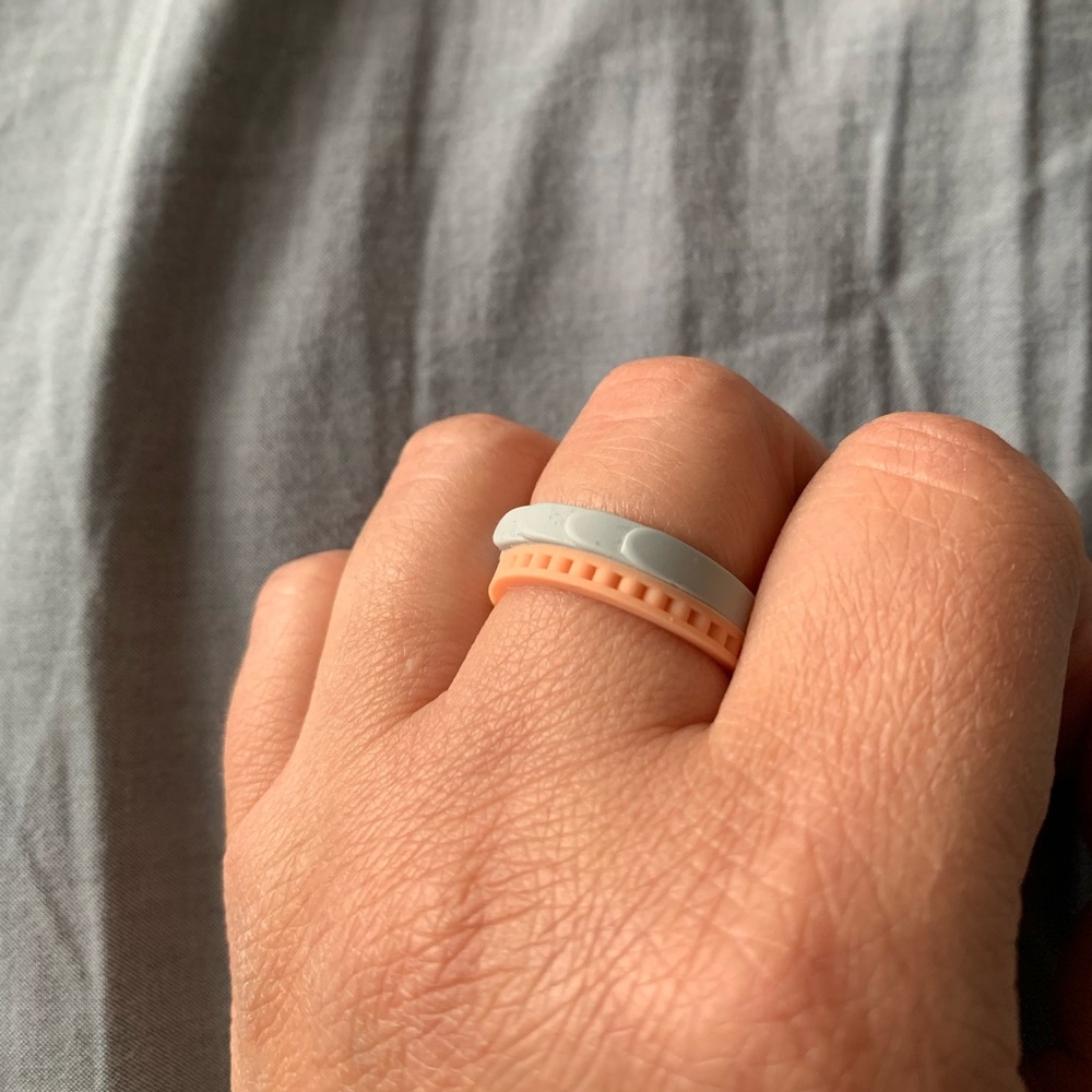 Bundle of 2 Enso Silicone Stackable Rings, size 8
